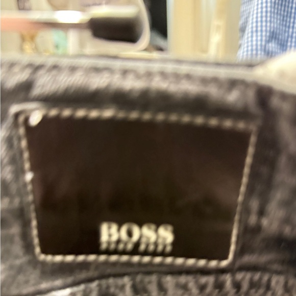 Men’s Hugo Boss Texas Relax Fit Straight Leg - Picture 4 of 6